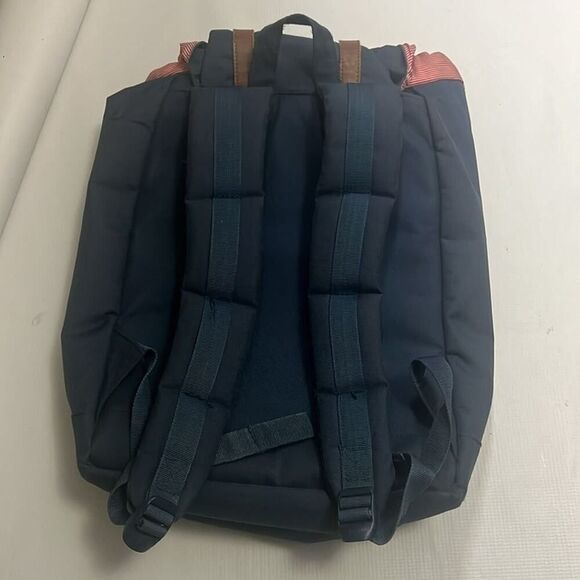 THE HERSCHEL SUPPLY CO RETREAT BACKPACK‎ - Picture 5 of 7